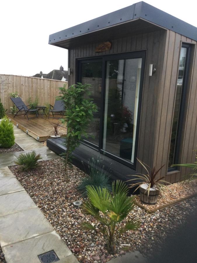 The Bothy & Hot Tub! Inverness Exterior photo